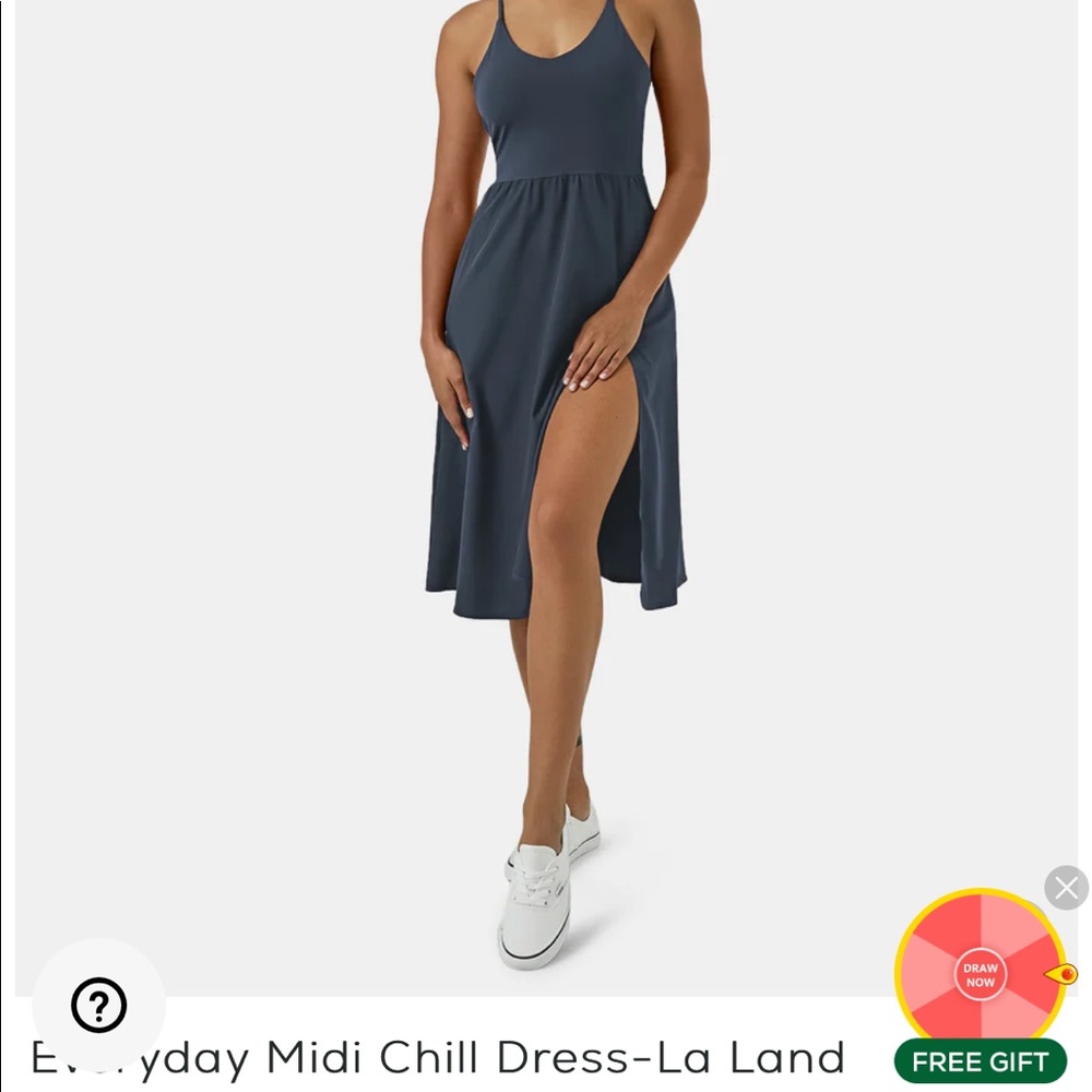 NWT Halara Midi dress size medium, navy blue